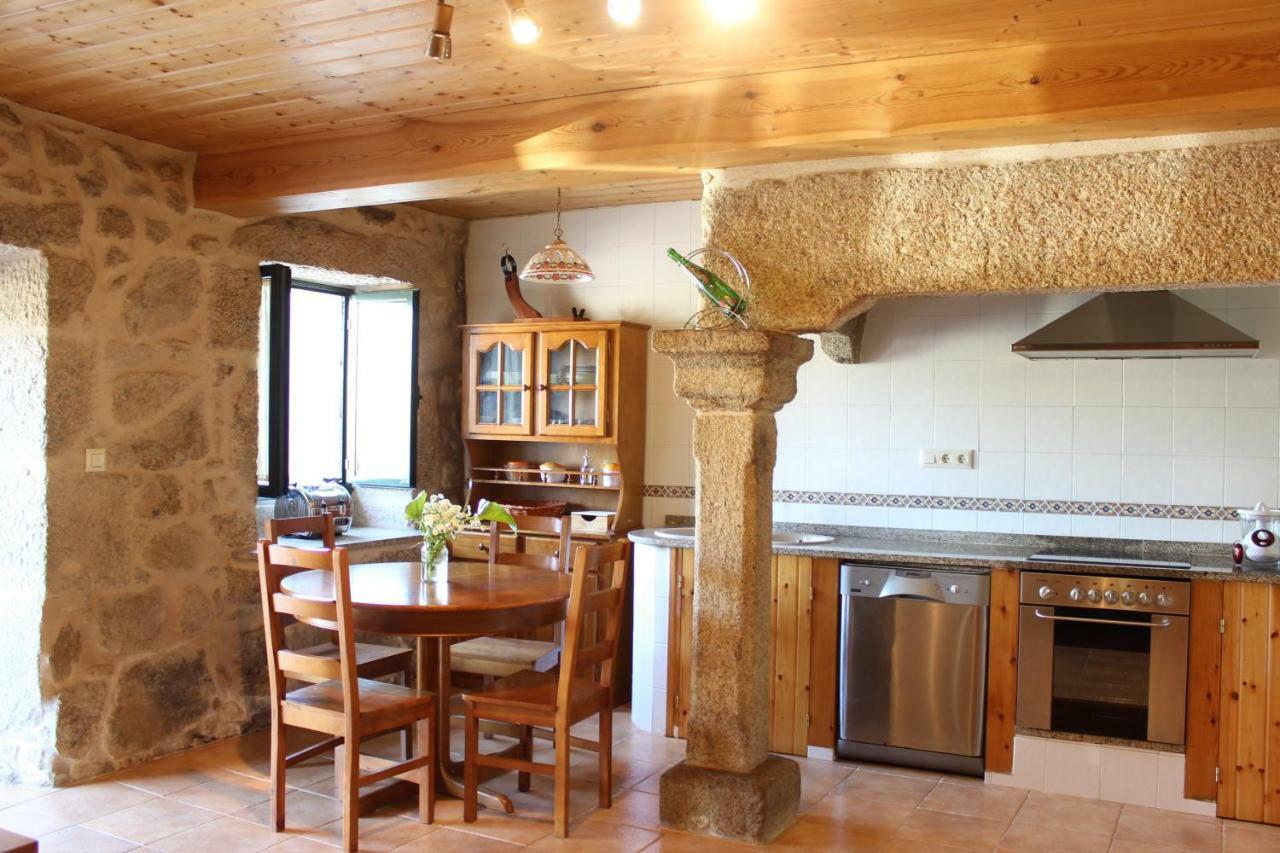 فيلا A Casina De Pedra Noalla  المظهر الخارجي الصورة